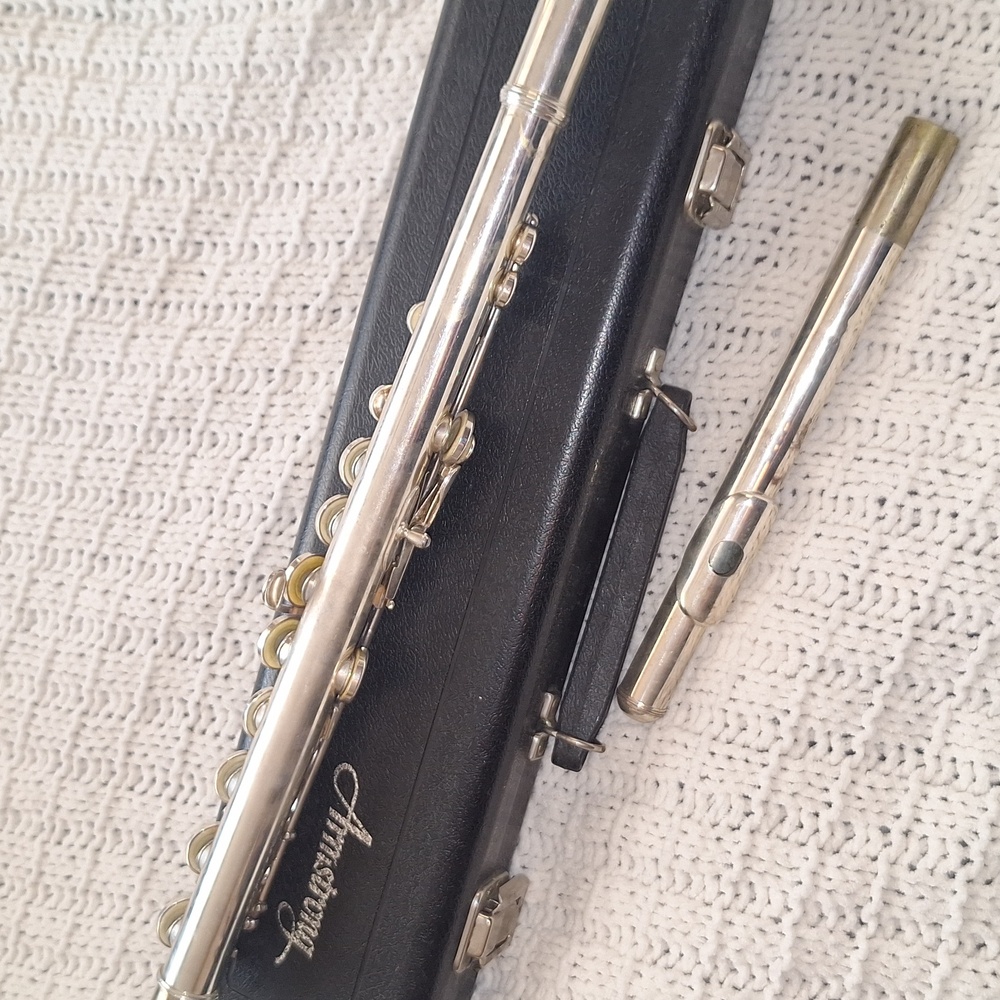Vintage Armstrong Flute Silver Flute with Case Needs Polishing & Servicing - Picture 11 of 16